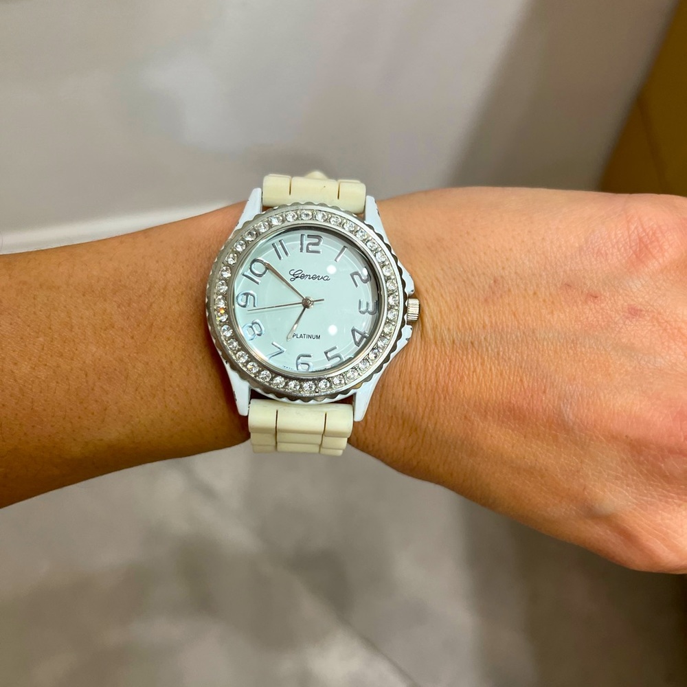 White fashionable watch with rhinestones